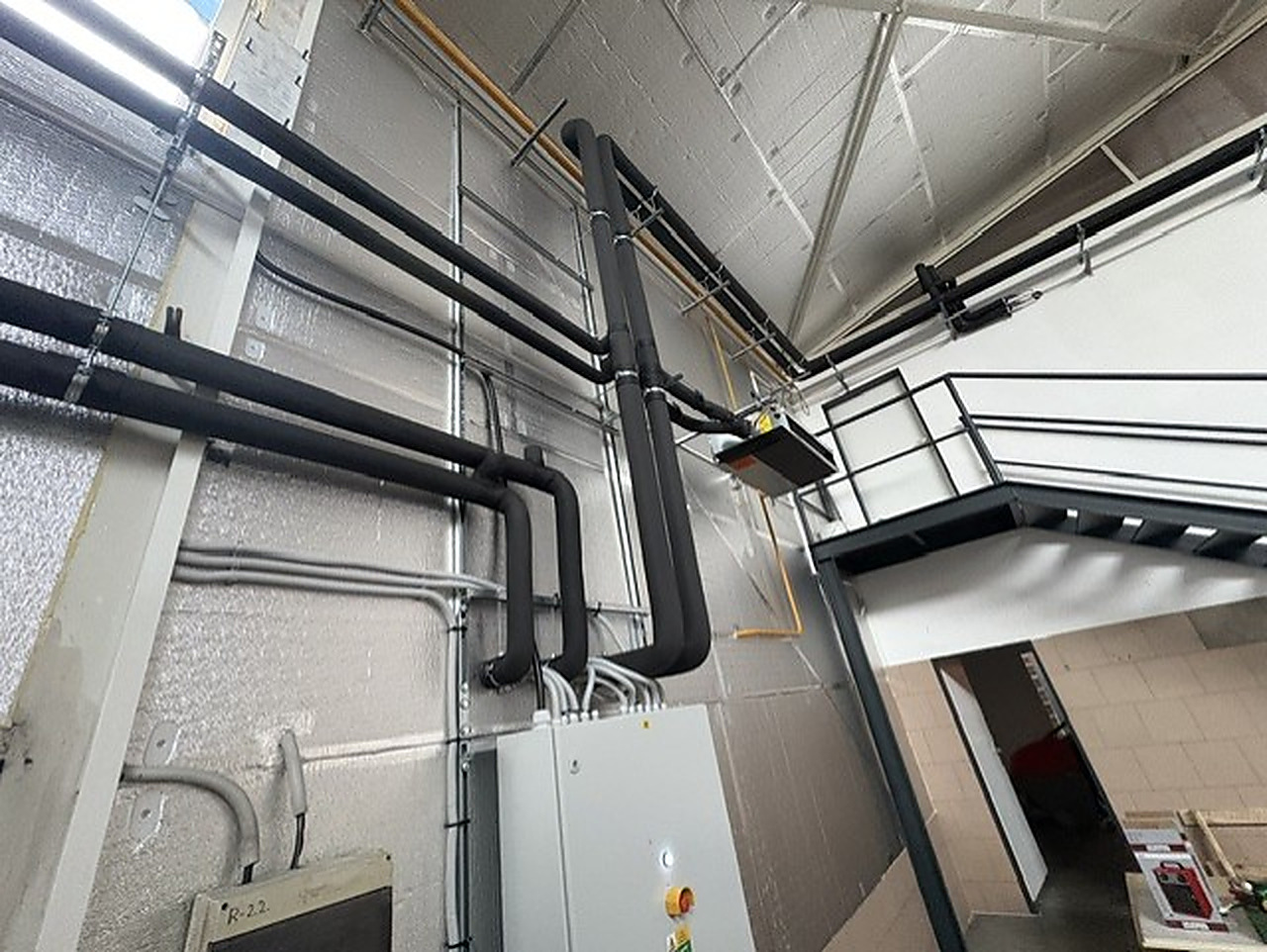 Realizácia FORTIS DK Košice – kaskáda tepelných čerpadiel STIEBEL ELTRON, fotografia 11